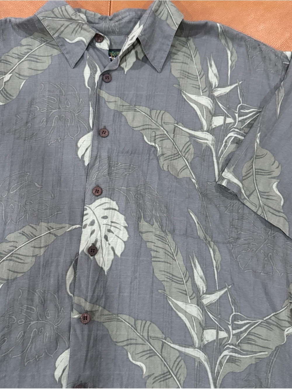 Hawaiian Reserve Collection Men’s Large 100% Silk Aloha Shirt Gray Green Palm